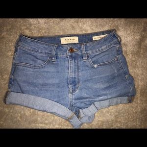 Pacsun Super Stretch Shortie